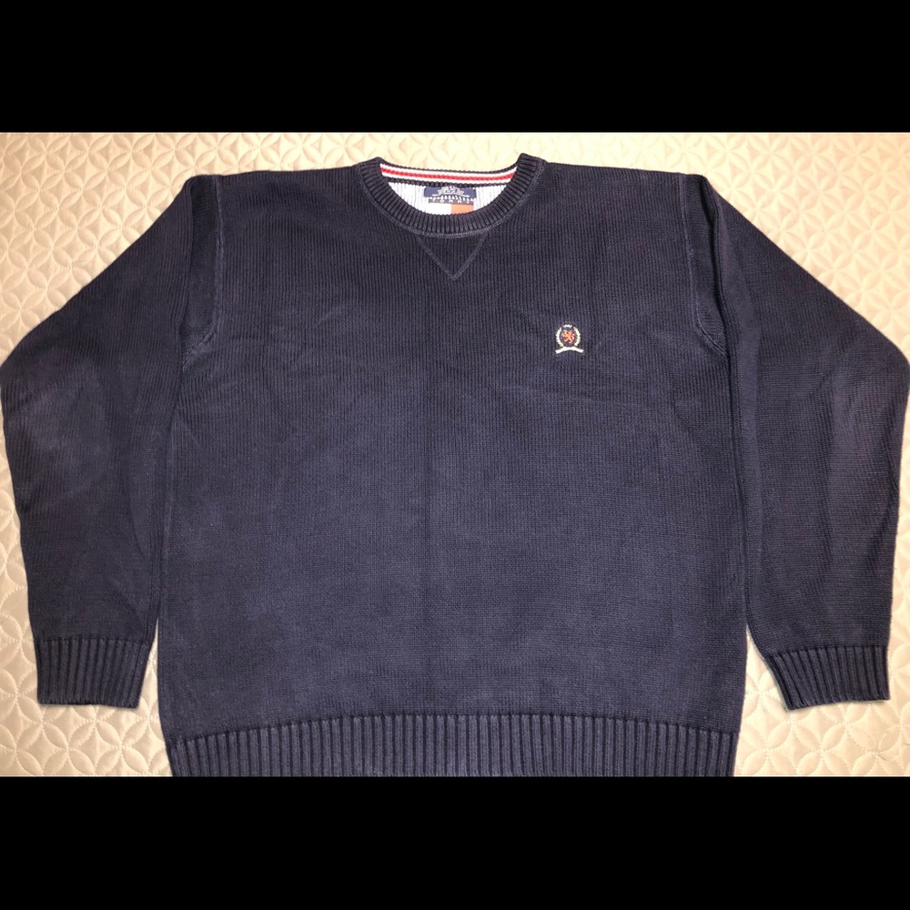 Tommy Hilfiger Cotton Sweater (Size XL) absolutely excellent condition.